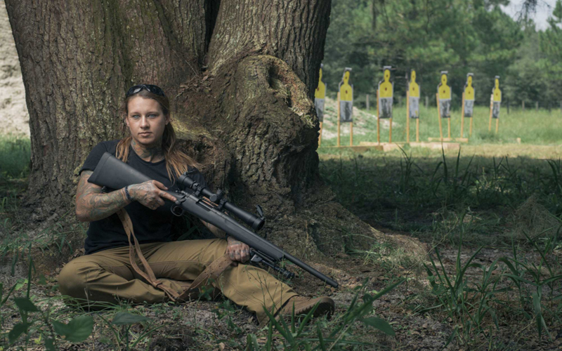 Afrique : Une ancienne GI, Kinessa Johnson chasse les braconniers