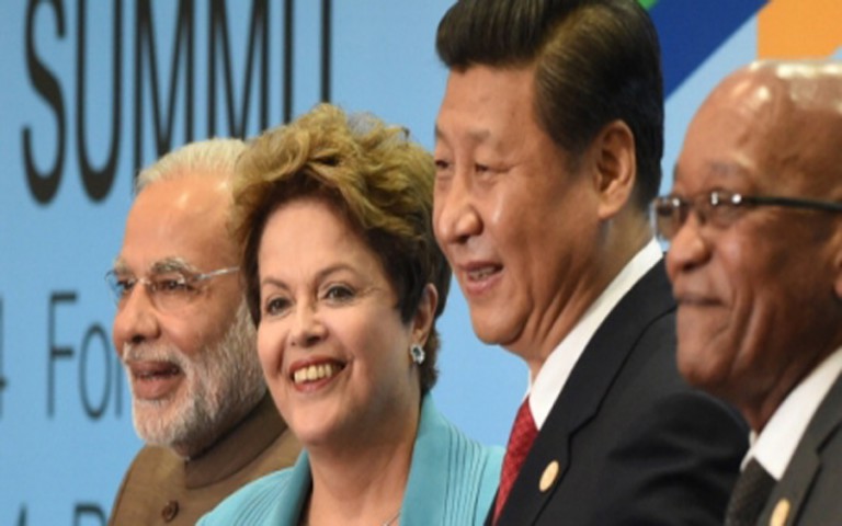 COP21: L&rsquo;ONG Awaaz demande à la Chine, l&rsquo;Afrique du Sud, le Brésil et l&rsquo;Inde de signer un accord pour 100% d&rsquo;énergies renouvelables