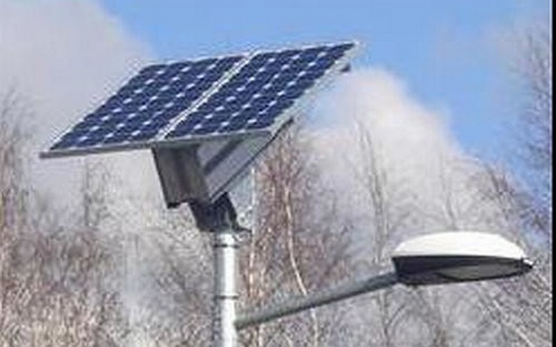 Les collectivités locales bénéficieront 50 000 lampadaires solaires, selon Thierno Alassane Sall