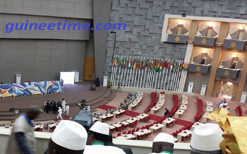 Alpha Condé, futur hôte des chefs d’Etat africains pour un Sommet sur les énergies renouvelables