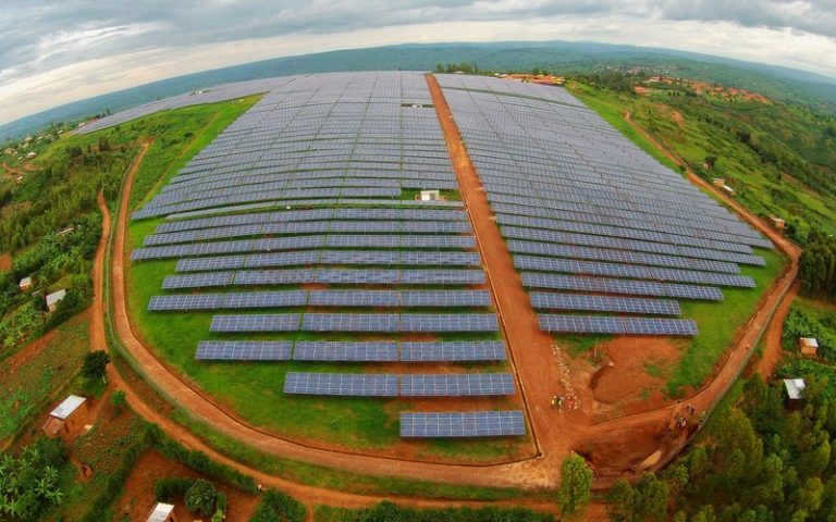La malice de la France : prétexter du climat pour imposer ses intérêts et ses entreprises à l’Afrique
