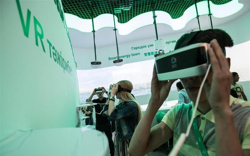 Futurepump, Haileybury Youth Trust et Mobisol avaient remporté un prix international pour la transformation de la vie quotidienne