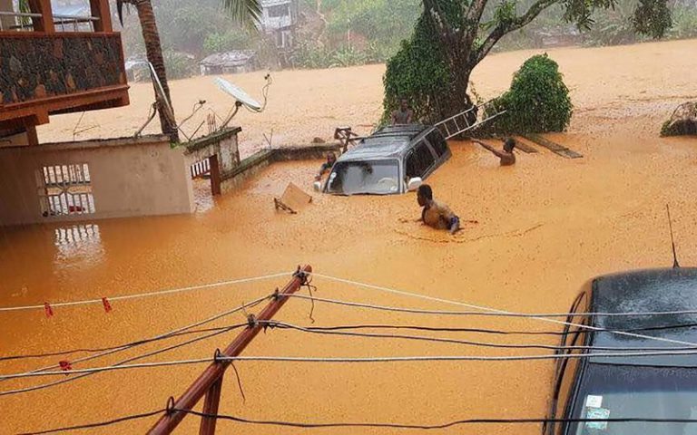 Des coulées de boues 312 morts en Sierra Leone