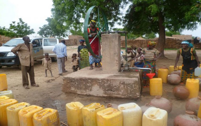 La sécheresse, les déplacements et les maladies sources de famine et de pénurie d’eau, selon l’UNICEF