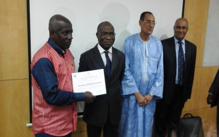 Côte d’Ivoire : Earth journalism network incite des journalistes à aborder les grands thèmes liés à la pêche