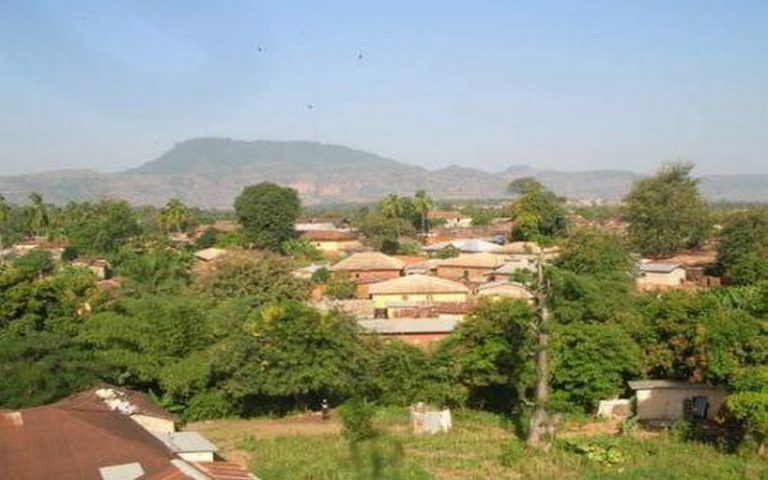 Les autorités préfectorales de Kindia (Guinée) s’érigent contre les aménagements urbains clandestins