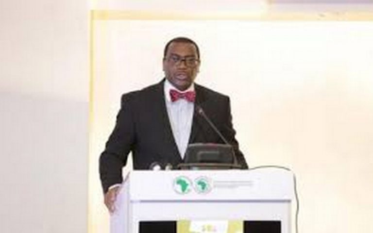 La nouvelle stratégie de la BAD d’électrification de l’Afrique présentée