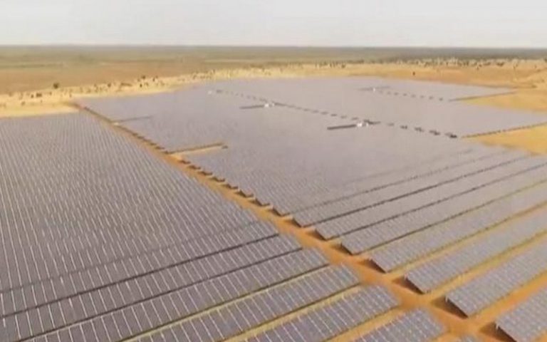 Quand l’énergie solaire éclaire l’Afrique