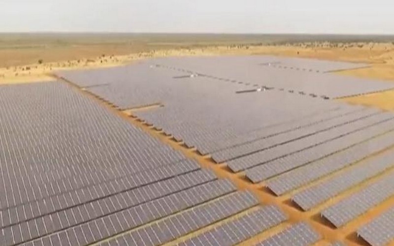 Quand l’énergie solaire éclaire l’Afrique