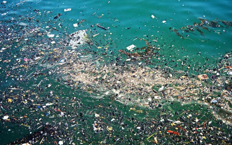 La Commission de l’UE se dresse contre la pollution plastique