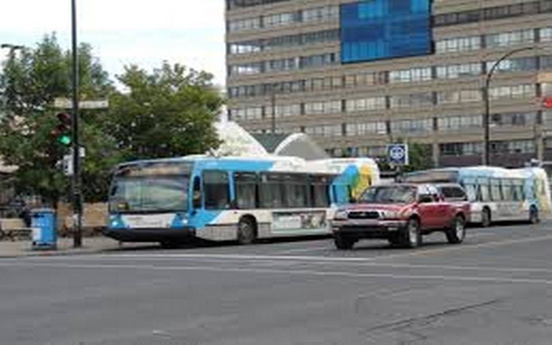 Sénégal : Ousseynou Dione rappelle l’utilité des transports durables