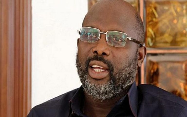 George Weah a promulgué une loi sur la réforme foncière au Libéria