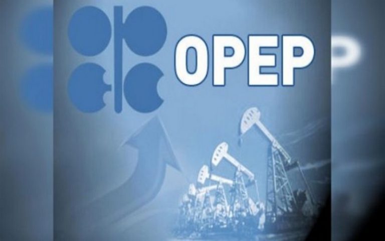 Pétrole : L&rsquo;OPEP+ baisse drastiquement ses quotas de production pour soutenir les prix