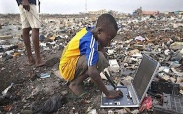 La révolution numérique africaine devra passer par une gestion des déchets à la hauteur de l’enjeu