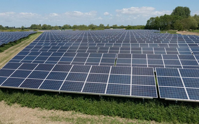 La Zambie sollicite 200 MW de centrales solaires pour son mix énergétique