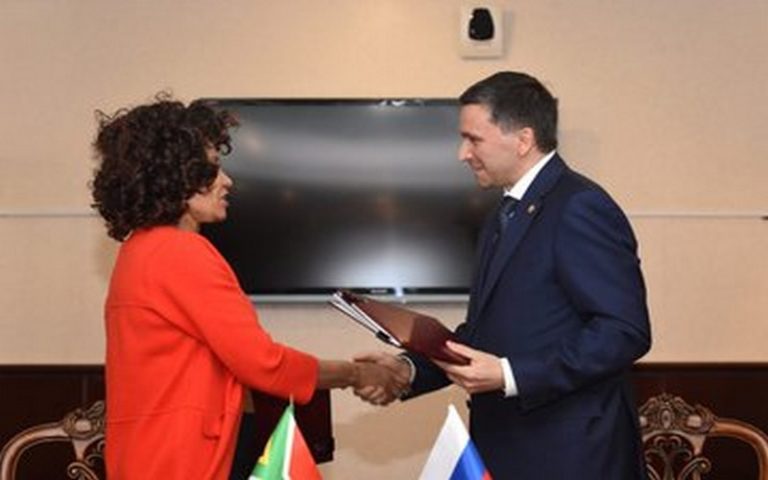 80% des métaux précieux mondiaux contrôlés par la Russie et l’Afrique du Sud