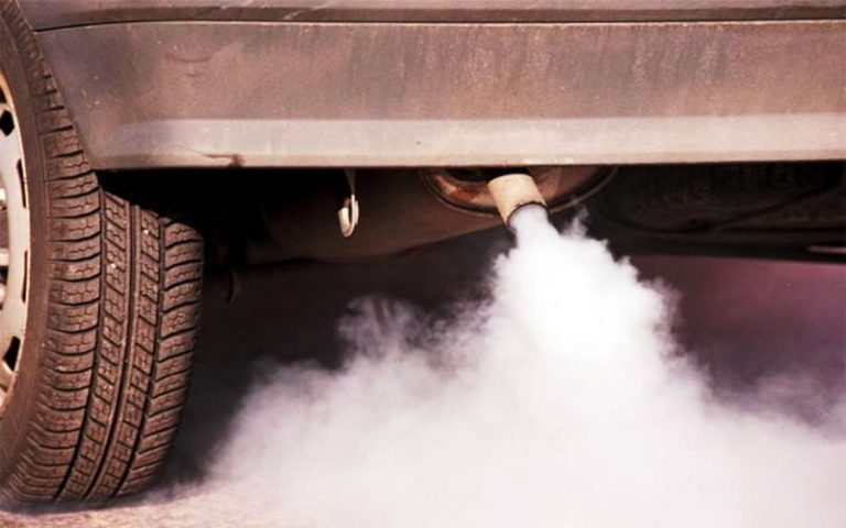 Les gaz d’échappement, un tueur insoupçonné au Sénégal