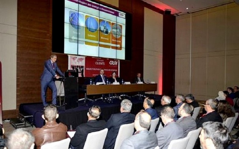 Algérie : les experts appellent à conforter l’investissement dans les énergies renouvelables