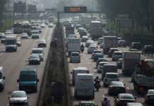 L’ambition européenne de réduction des émissions de CO2, inquiète l’industrie automobile