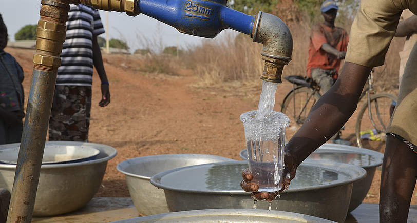 Bénin: 41 millions de dollars de la BIDC pour un projet d’adduction d’eau potable
