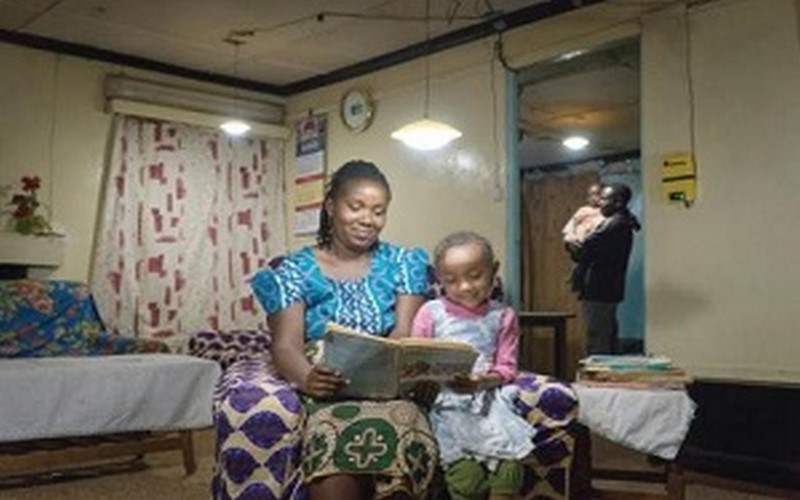 Près de 26 000 ménages ruraux situés dans deux districts du Rwanda seront électrifiés