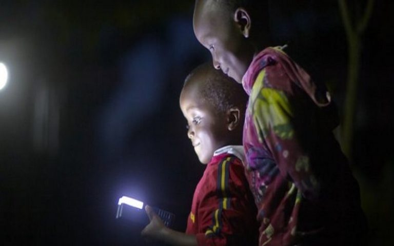 Tanzanie : un financement de 32,5 millions $ alloué à la start-up solaire nigériane Zola Electric
