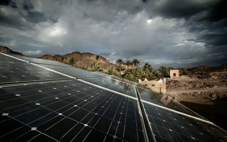 La presse passe en revue la situation énergétique au Maroc et au Cameroun