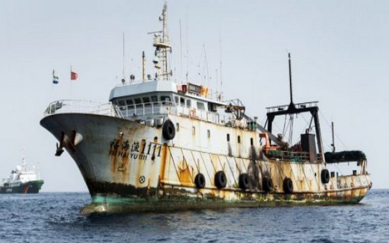 Les conséquences drastiques de la pêche illégale en Afrique à la Une des quotidiens