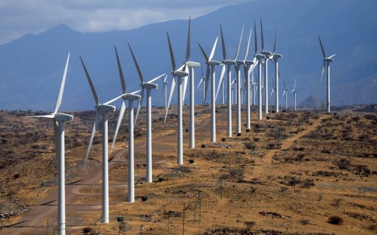 Kenya : Uhuru Kenyatta inaugure le plus grand parc éolien d&rsquo;Afrique