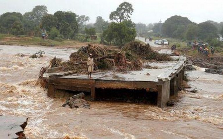 Le Zimbabwe évalue à 768 millions $ le montant pour la reconstruction du pays