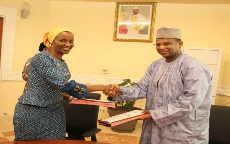 Quatre accords signés entre le Mali et la Banque mondiale pour financer des projets de développement