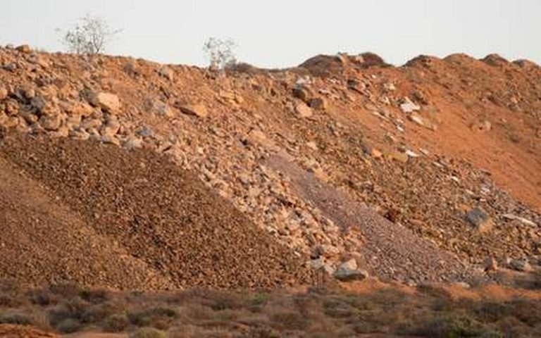 Une mine riche en terres rares en Afrique du Sud se rêve en recours au conflit Pékin-Washington