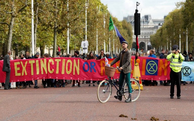 La mobilisation mondiale pour le climat sanctionnée par les arrestations