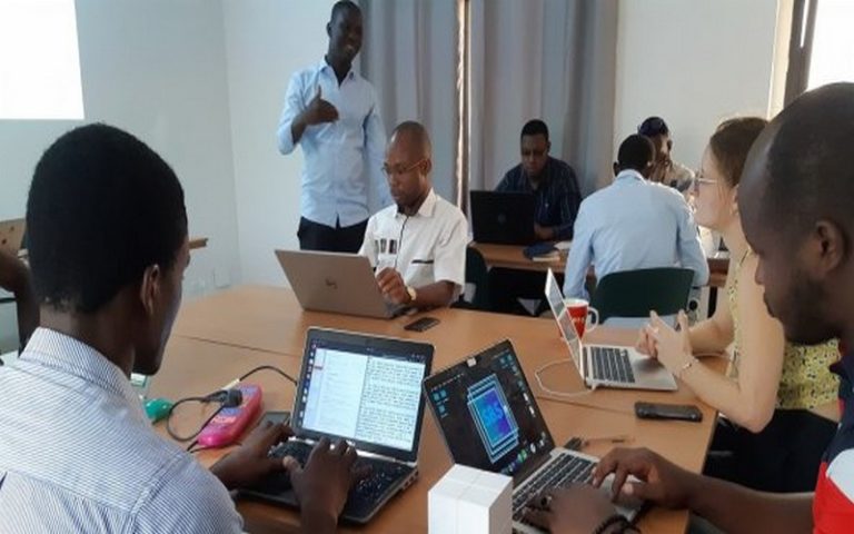 Tech : de Casablanca à Abidjan en passant par Kigali et Dakar, la bataille des hubs francophones