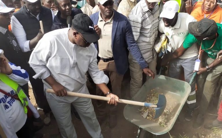 Le chef de l’Etat Sénégalais annonce la relance du « cleaning day » avec des collectivités territoriales