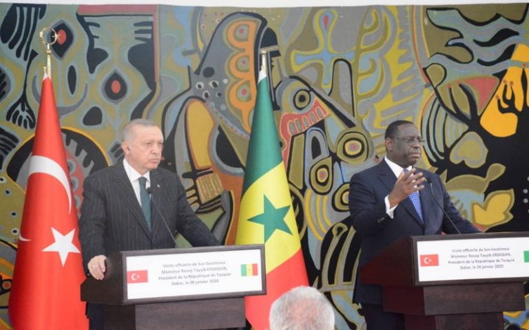 Sénégal : Macky Sall salue le rôle de Tosyali dans l’exploitation du fer de la Falémé