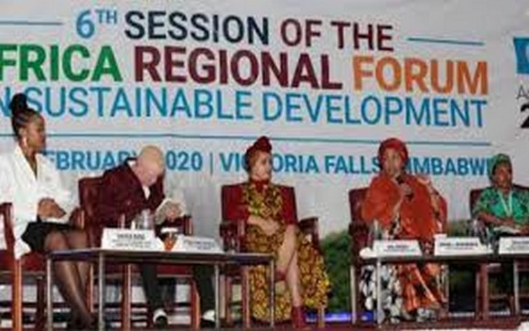 Mettre la technologie au service de l’Afrique pour atteindre les ODD et non semer la haine, implore Amina Mohammed de l’ONU, à la jeunesse