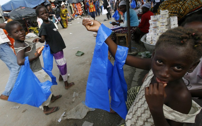 Lutte contre les déchets plastiques au Sénégal : « la nouvelle loi sera appliquée dans toute sa rigueur », selon Abdou Karim Sall