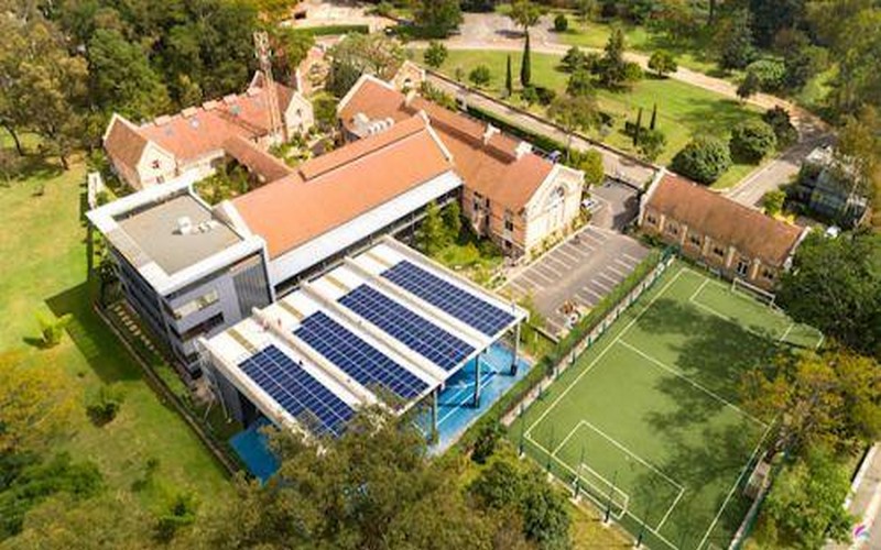 L’American School of Antananarivo, première école de Madagascar alimentée à l’énergie solaire grâce à GES