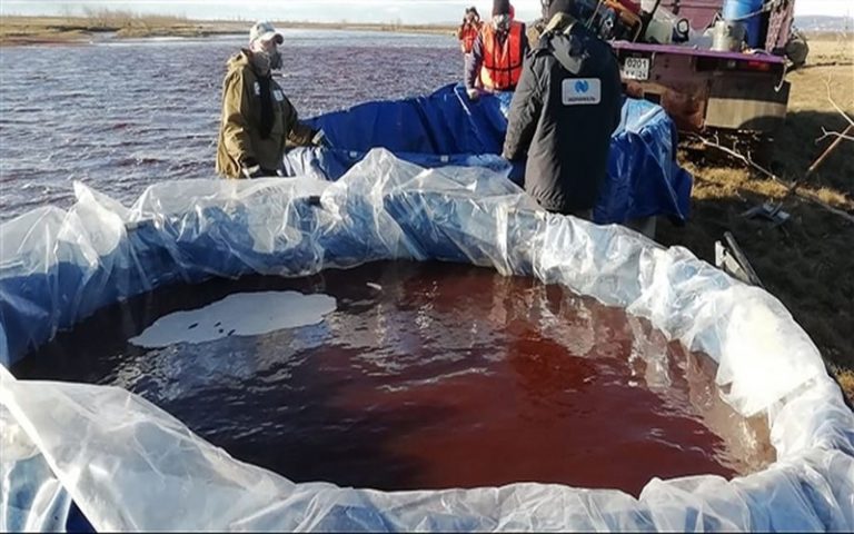 Accident dans une centrale thermique : 20 000 tonnes d&rsquo;hydrocarbures déversés dans une rivière de l&rsquo;Arctique