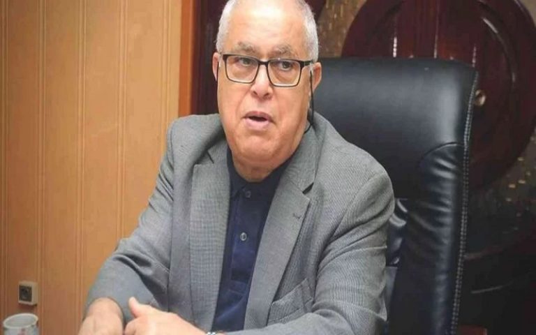 L’Algérie élabore une feuille de route du secteur énergétique pour relancer son économie