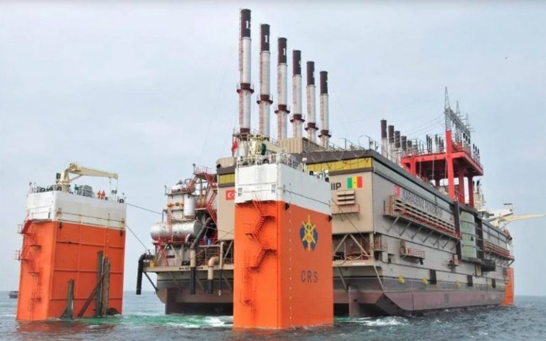 Vague de contestations pour le départ du bateau turc des eaux sénégalaises