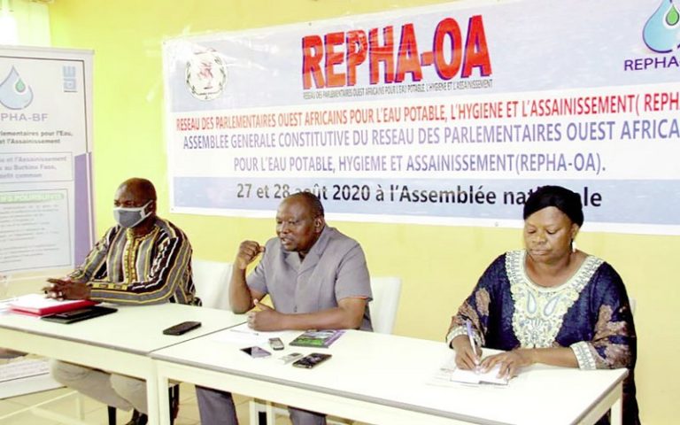 Accès à l’eau potable et assainissement : un réseau parlementaire ouest-africain en gestation