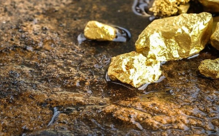 Le gouvernement nigérien accorde trois permis d’exploration aurifère aux entreprises