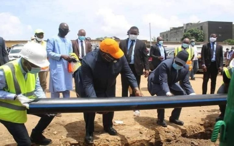 Cote d’Ivoire : accès à l’eau potable – Le ministre Laurent Tchagba en tournée d’inspection dans le district d’Abidjan