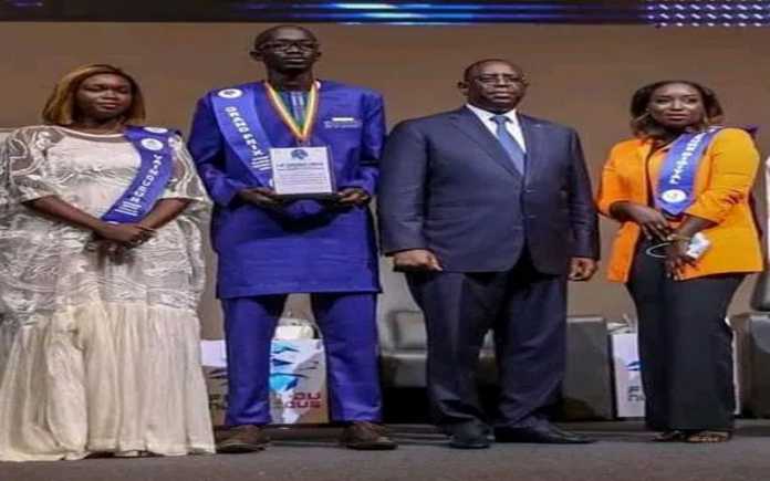 Grand prix du chef de l'État pour l'innovation numérique Mamadou Lamine Kébé empoché 20 millions FCFA