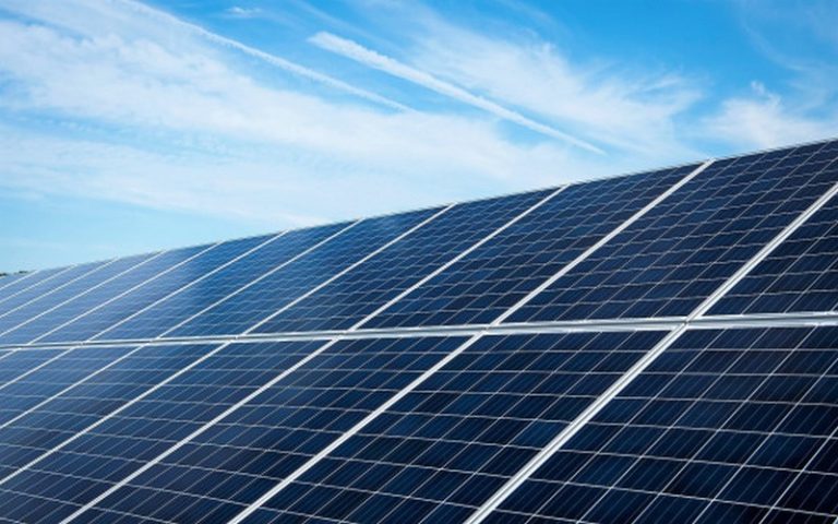 1000 milliards $ de Bloomberg Philanthropies et l’ASI pour développer l’énergie solaire