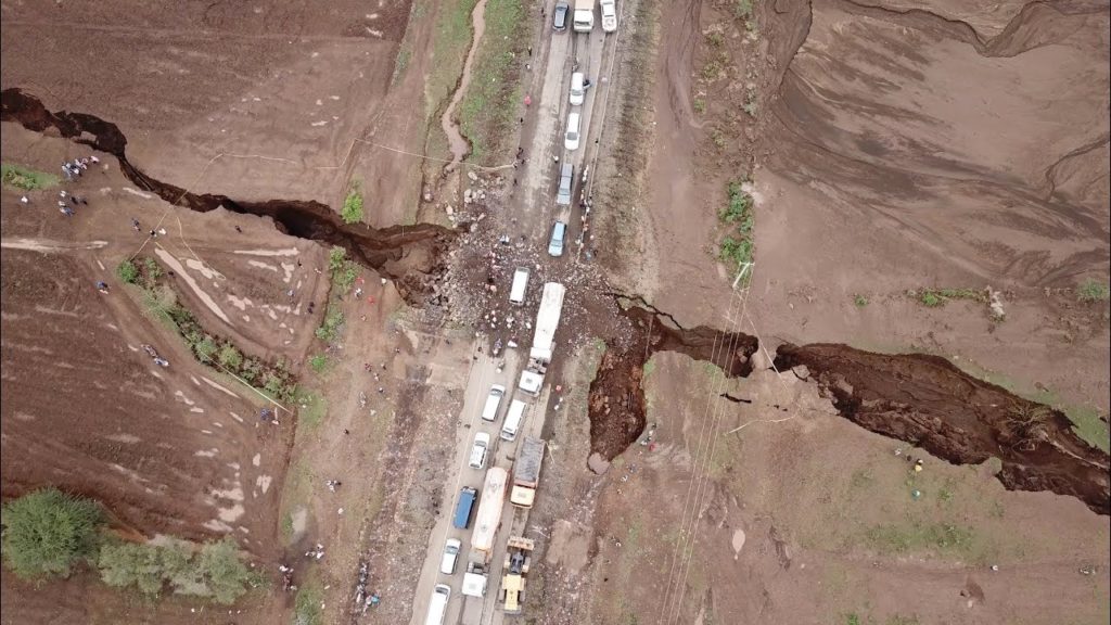 Quand l’Afrique se fracture le long du Grand Rift, brisant l’île de Madagascar