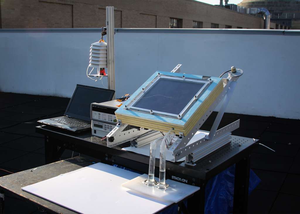 Un appareil pour convertir l'humidité de l'air en eau potable - Afrique  Sub-Saharienne