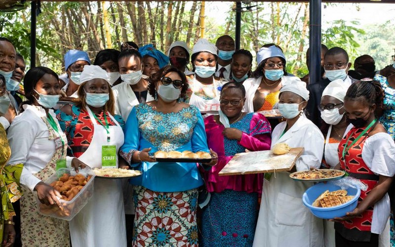RDC : les femmes à l’école de la culture et de la transformation du manioc